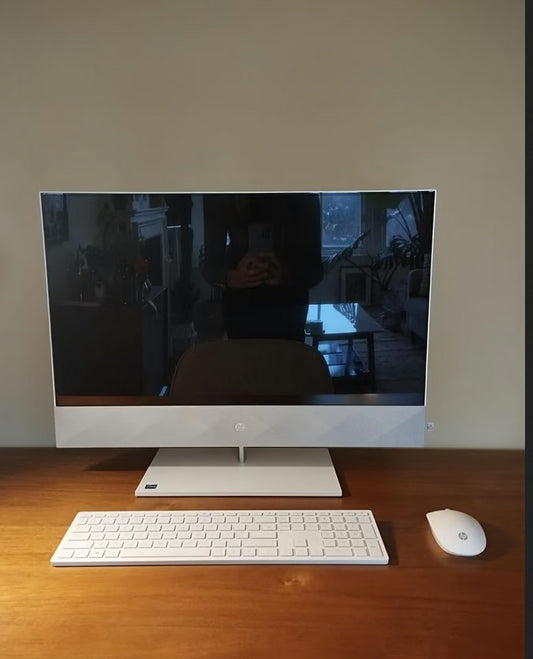 HP Pavilion 27 All-in-One PC